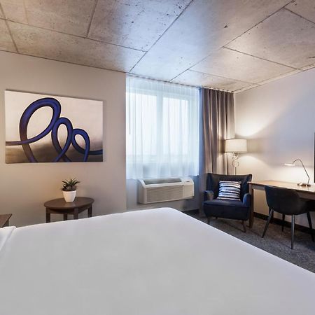 Imperia Hotel Et Suites Boucherville Dış mekan fotoğraf